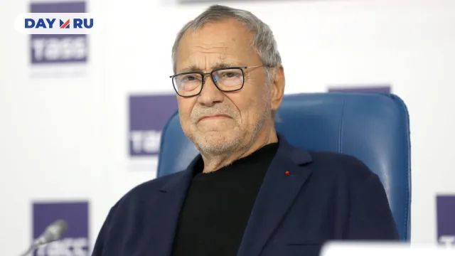Андрей Кончаловский Андрей Кончаловский