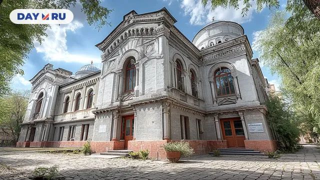 Арт, здание богадельни