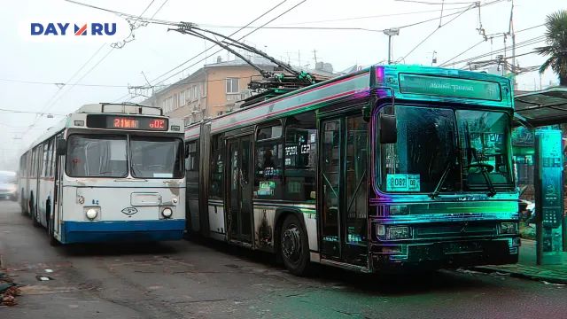 Троллейбусы