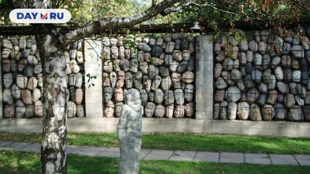 памятник «Жертвам сталинских репрессий»