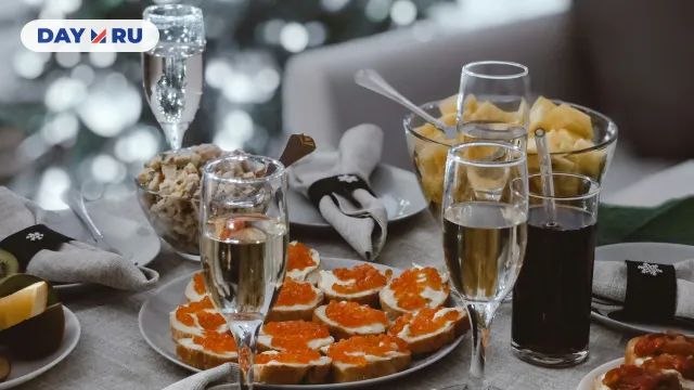 новогодний стол