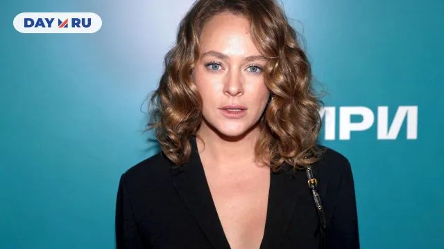 Аглая Тарасова