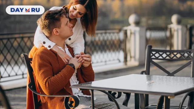 Влюбленная пара, свидание