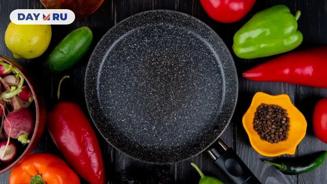 Тефлоновая сковорода