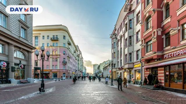 Улица Арбат в Москве