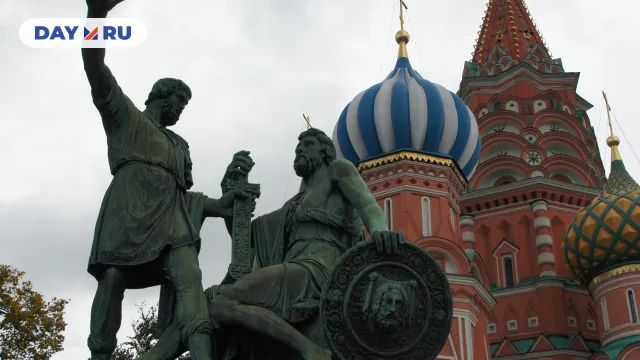 Памятник Минину и Пожарскому