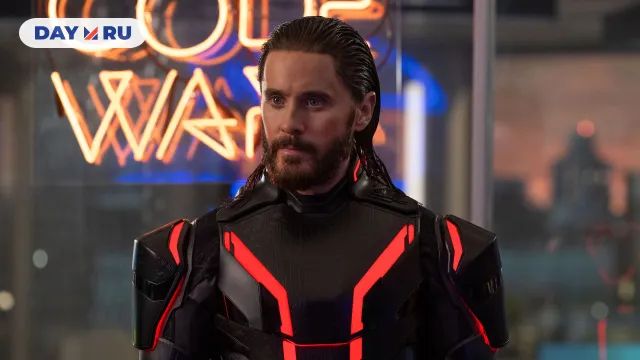 «Трон: Арес»