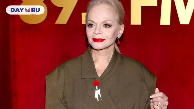 Лариса Долина