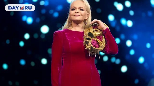 Лариса Долина