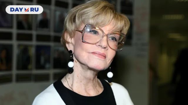 Вера Алентова