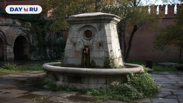 Старый фонтан