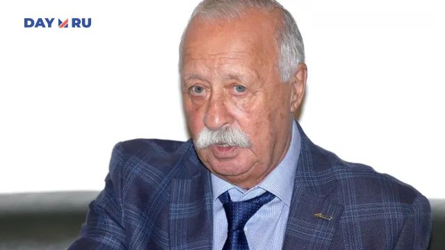 Леонид Якубович