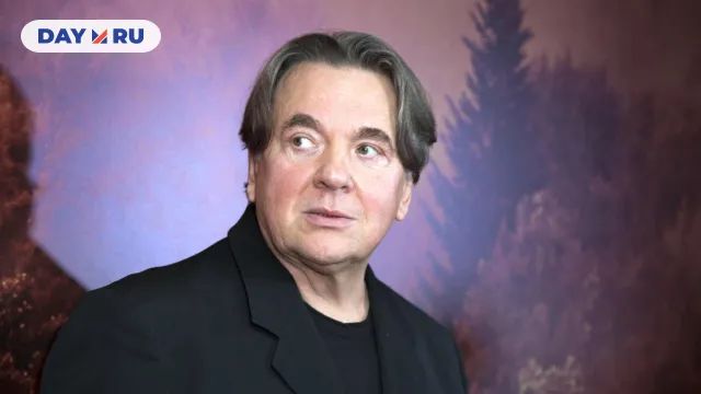 Константин Эрнст