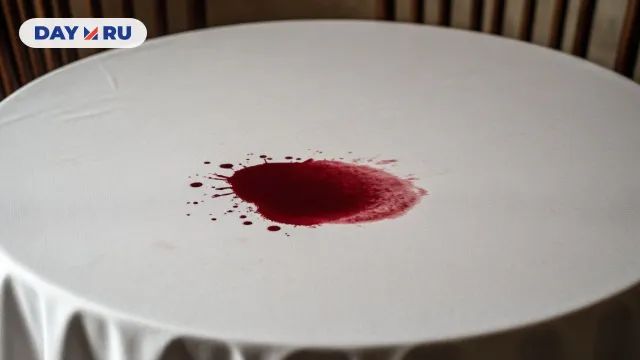 Больше пятна от вина не портят праздник! Подсмотрела этот лайфхак и теперь всегда его использую