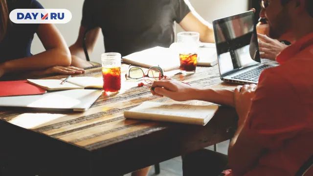 Работа, офис