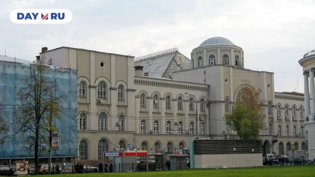 Здание Московского почтамта