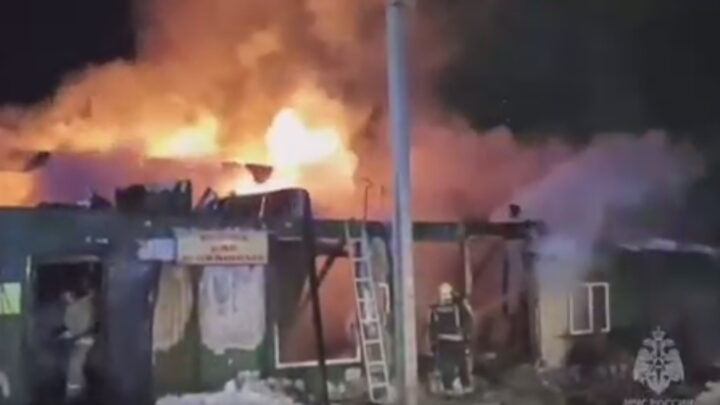 В Кемерово сгорел дом престарелых