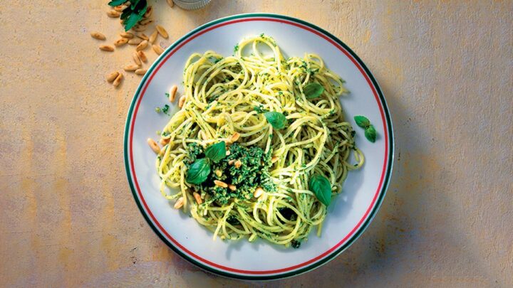Cпагетти c соусом «Salsa Verde»