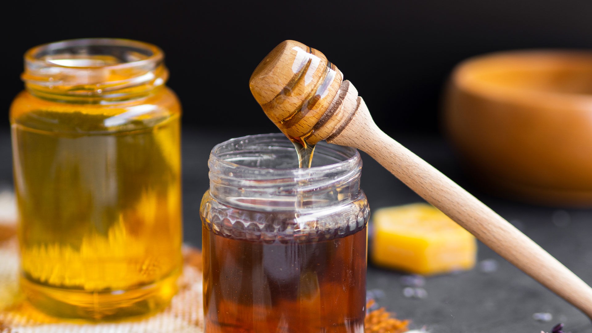 10 способов отличить натуральный мед
